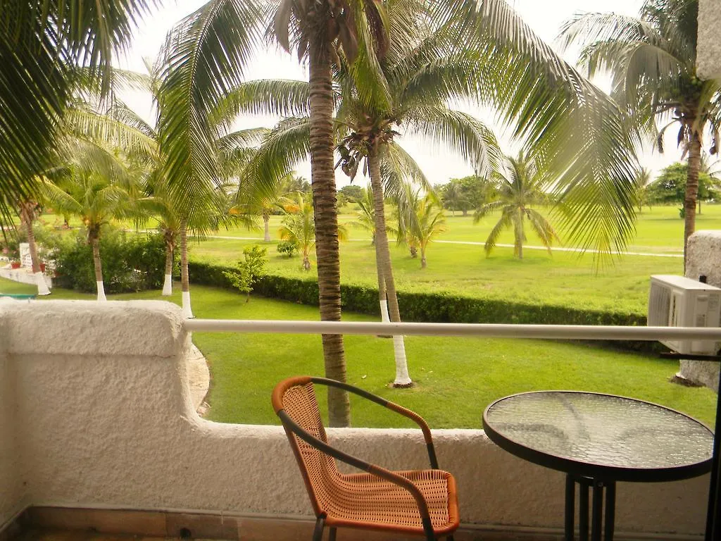Casa Pok Tapok Apartment Cancun